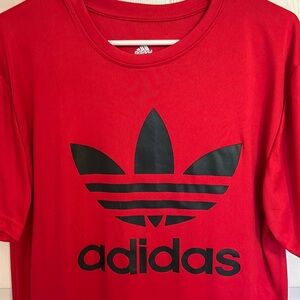 SIZE M men’s adidas red and black shirt